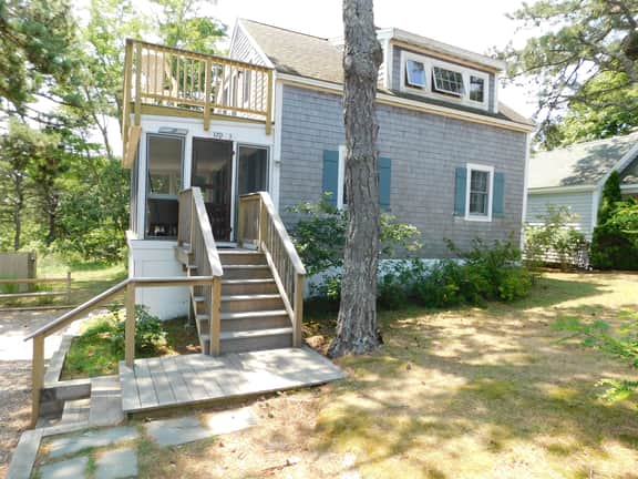 Surf Side! Cottage colony, steps to Lecount Hollow Beach(Surf Side)! (CS0068) - Image 2