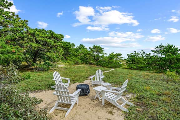 Surf Side Cottage (Ocean Breeze) 180 steps to Lecount Hollow! (CS0062) - Image 3