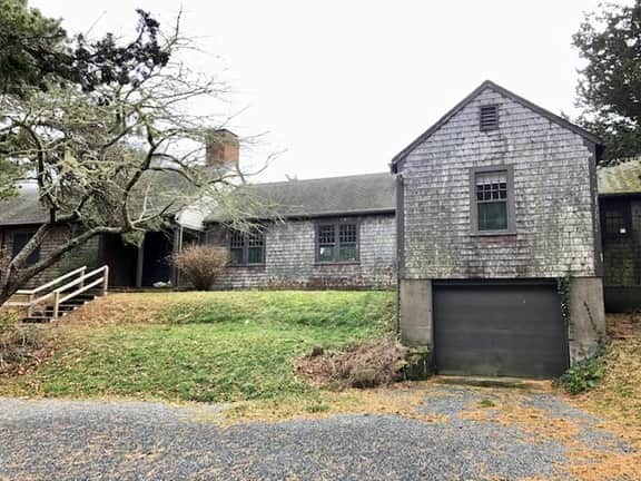 Private Orleans Home on the Water (1098) - Image 2