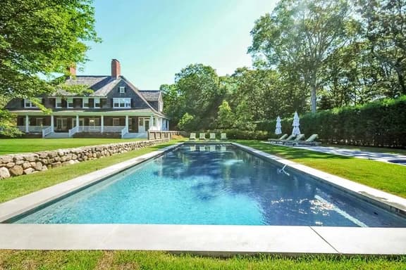 Luxurious home with heated pool and hot tub RPMS006 - Image 1