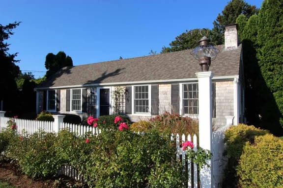 Bright and Airy Nauset Heights Home (1207) - Image 1