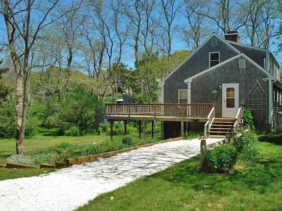 Relax & Enjoy The Garden House (1693) - Image 1