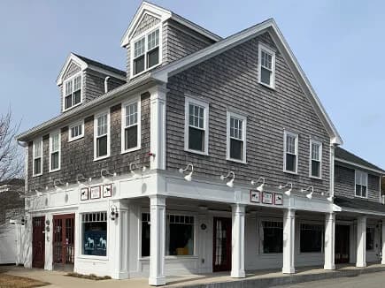 Short Distance to Downtown Harwichport & Beach! (1584) - Image 1