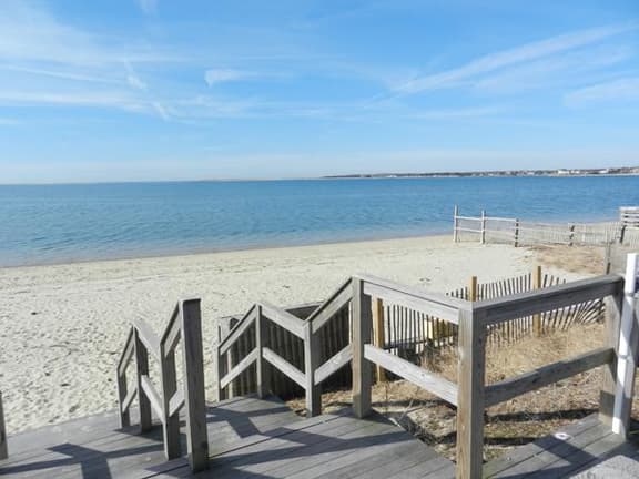 Bright & Airy 3BR Home with Views of Lewis Bay! (1498) - Image 1
