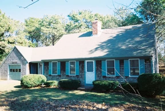 A Relaxing Vacation Well Spent At This Spacious 4 BR Cape (2423) - Image 1