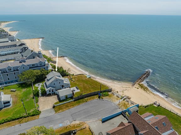 Private Beach On Nantucket Sound!  (2055) - Image 1