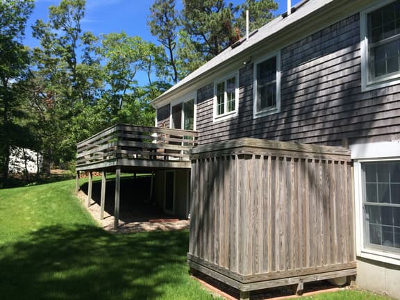 Updated Vacation Home Close to Town and Beaches (2221) - Image 1