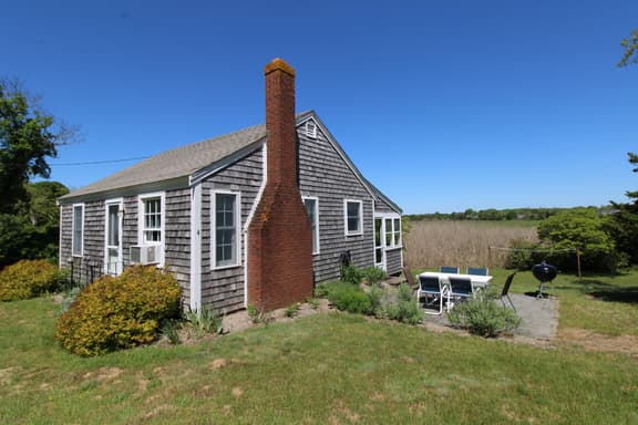 Cozy Cottage Near Rock Harbor (2223) - Image 1