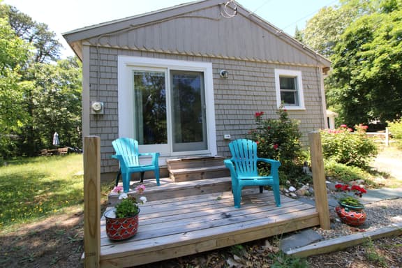 Charming Newly Renovated Wellfleet Cottage Near Black Fish Creek (2238) - Image 1