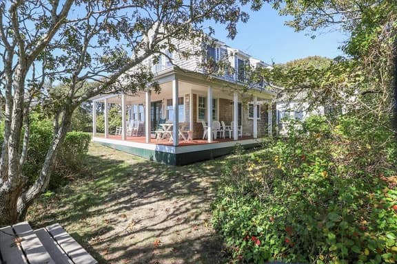 Beachfront Days, Hyannis Nights! RPAM023 - Image 1