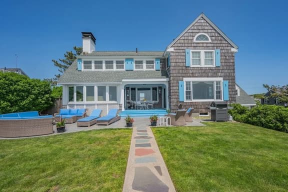 Craigville Long Beach Beachfront rental home. On private beach. RPMS029 - Image 1