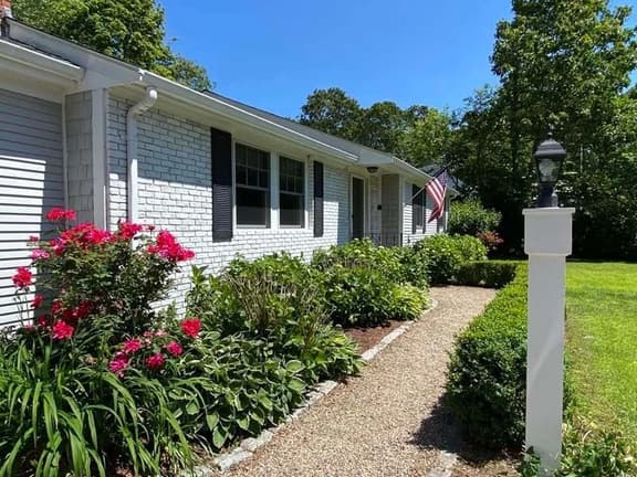 Sought after Wianno Circle area home close to Dowses beach RPMS083 - Image 1