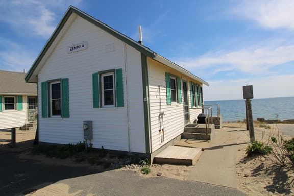 Bay Front Days Cottage #12 (2254) - Image 1