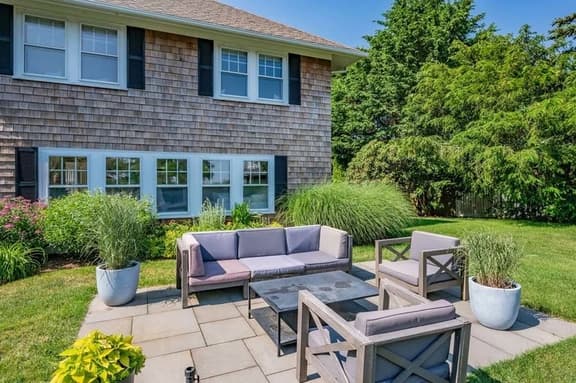 Well appointed luxury home in Hyannis Port.   Close to Fortes beach RPMS113 - Image 1