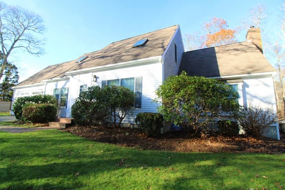 Sprawling Home With Private Association Lake Access (2289) - Image 1
