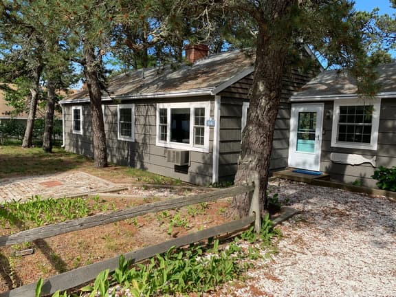 Beautiful, Immaculate Bayside Home (CS0005) - Image 1