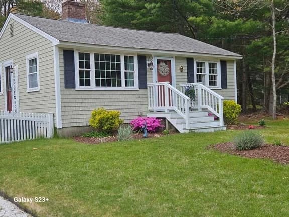 Cotuit Getaway Near Beaches RPMS146 - Image 1