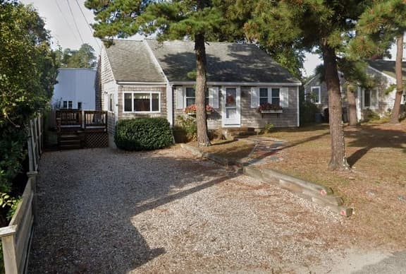 Close To Sea Street Beach, Dining, and Entertainment (2362) - Image 1