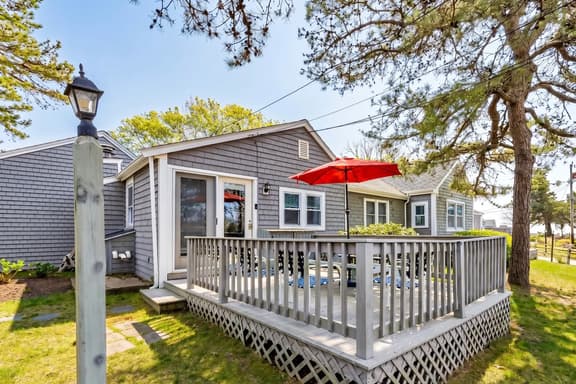 The Breakwaters Hyannis - Your Home Away From Home RPAM069 - Image 1