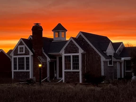 Unique Coastal Retreat in Exclusive Condo Complex (2392) - Image 1
