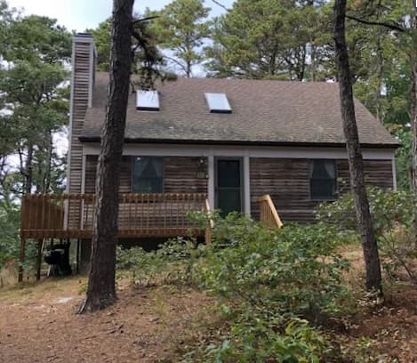 Fantastic Home Nestled Close To Down Town and Beaches (2388) - Image 1