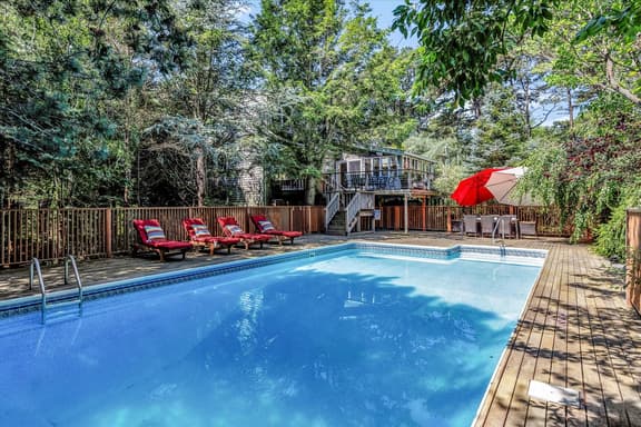 Spacious Home With Private Heated Pool (2389) - Image 1