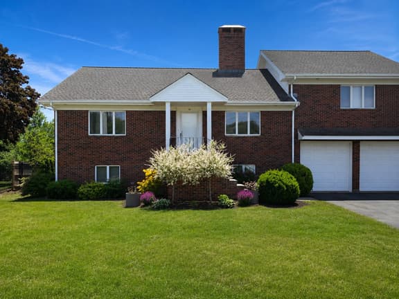 New for 2026.  Great Osterville location! RPMS167 - Image 1