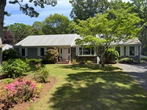 Cape Cod Lake Retreat on Angus Way RPMS169 - Image 1
