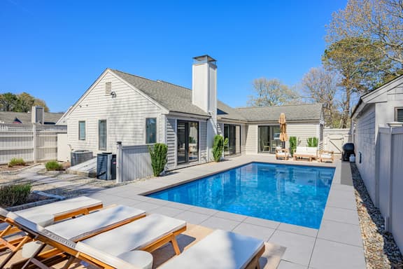 First time offered for rent. Heated pool and great vacation location RPMS172 - Image 1