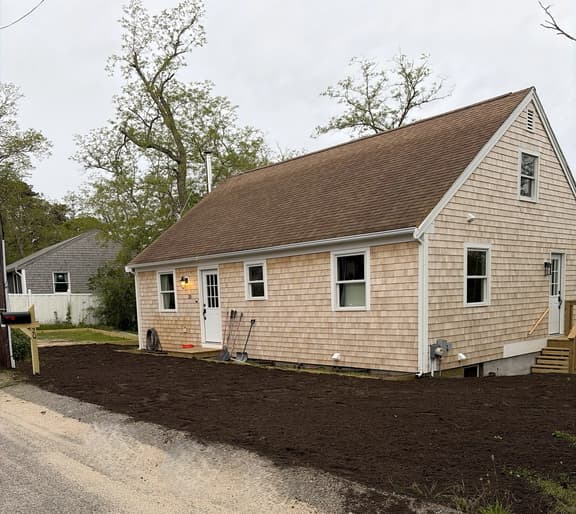 Newly Renovated Marshview Retreat in the Heart of Wellfleet (2440) - Image 1