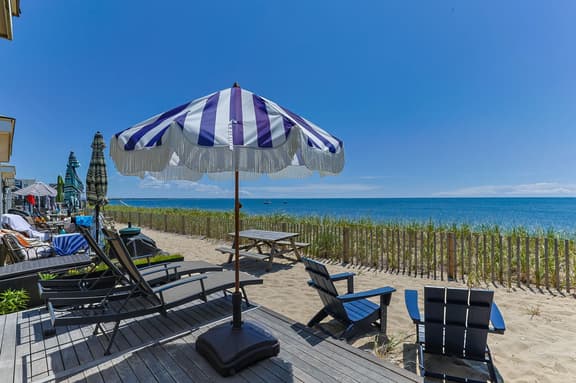 Decadent Beachside Cottage 50 Feet to Waters Edge (2393) - Image 1